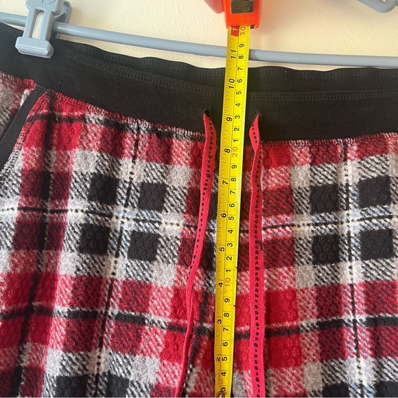 Nautica Red Black Plaid Thermal Pajama Set Women’s Size Medium Holiday Christmas - Picture 16 of 16